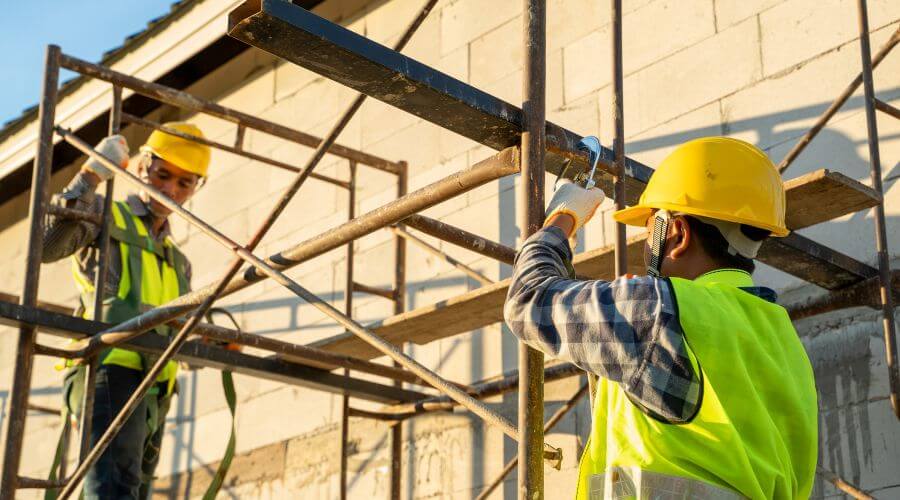 Professional gutter cleaning in Wallace, MI